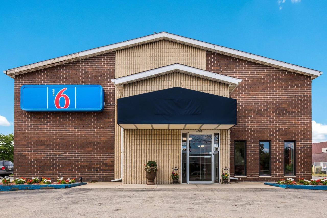 Motel 6-Madison, Wi - East Экстерьер фото